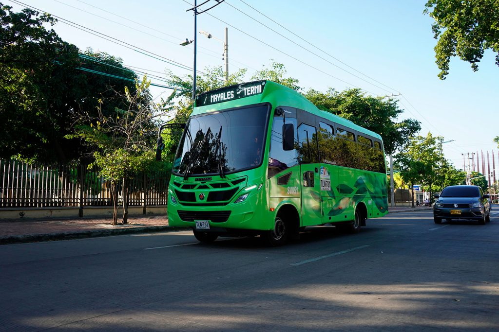Nuevos cambios temporales en rutas de buses por intervención vial Avenida Simón Bolívar